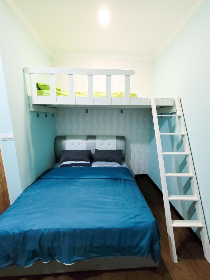 Holiday home Mawar Dayana Jertih